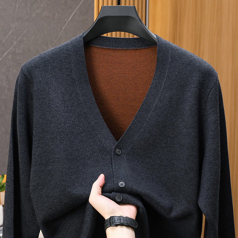 Pierre | Cardigan de luxe pour hommes avec boutons et col en V