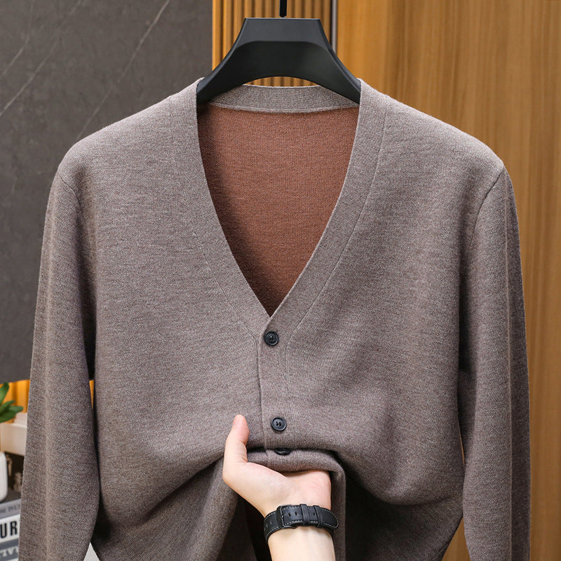 Pierre | Cardigan de luxe pour hommes avec boutons et col en V